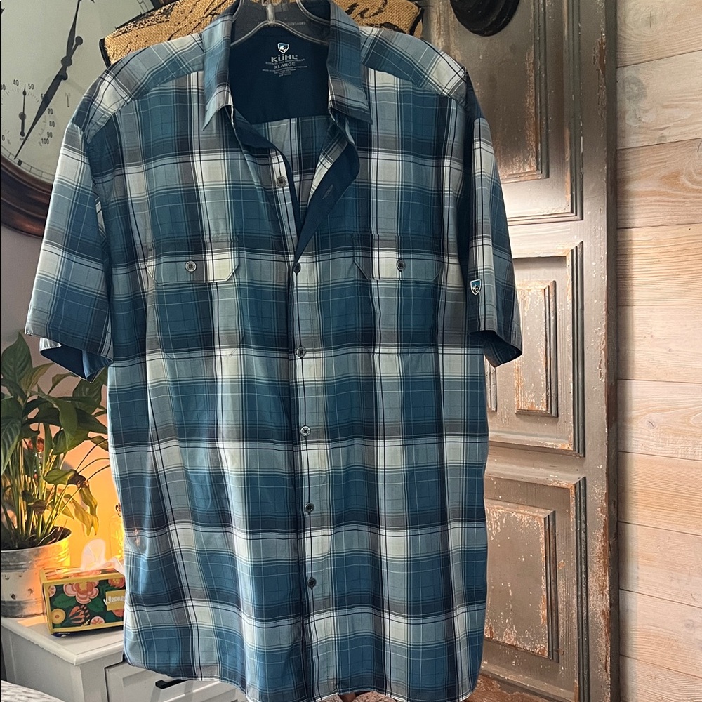 Kuhl Men's Blue Plaid Short-Sleeve Button-Down Shirt